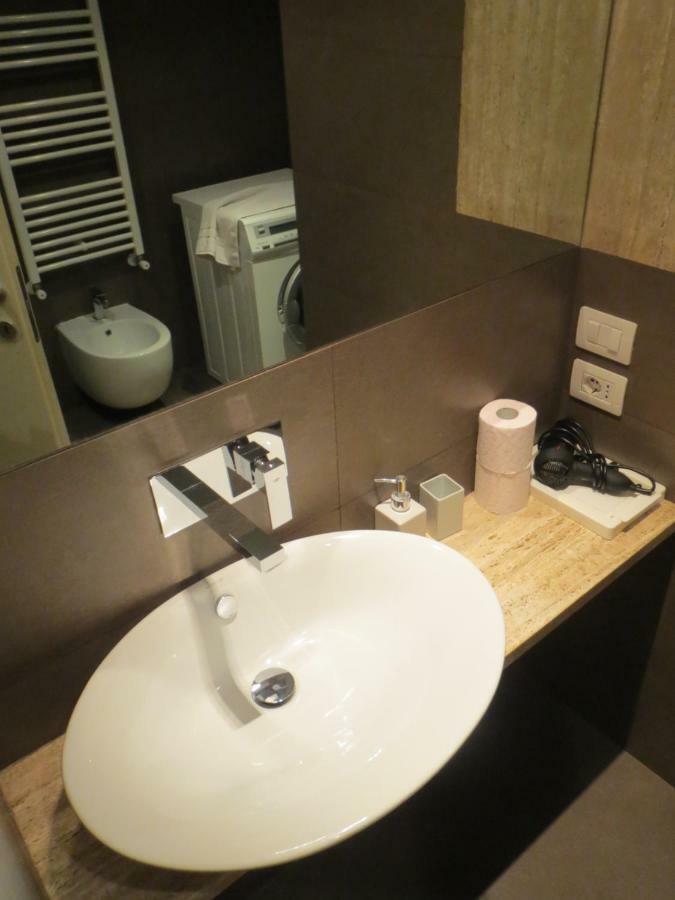 Appartamento Wellnessinnrome Shortlet Roma